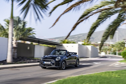 First ever all-electric MINI Convertible