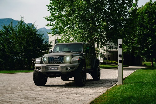 MILITEM FERŌX-E front - charging column