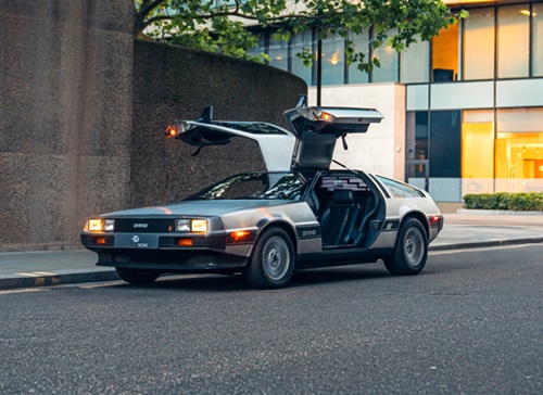Electrogenic DeLorean DMC-12