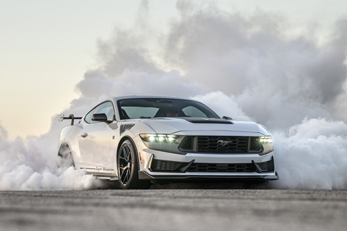 Hennessey SUPER VENOM Mustang